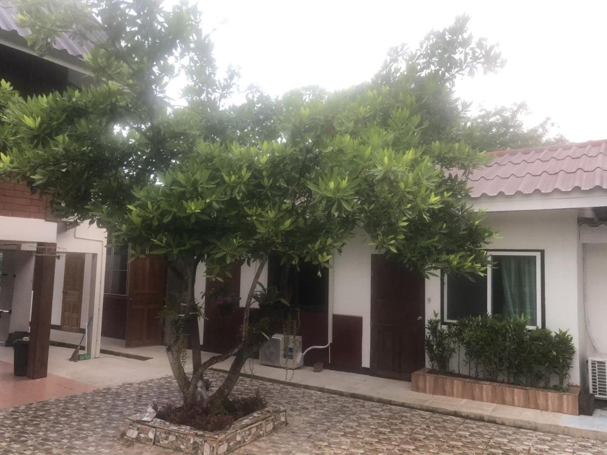 Pimpa House Hotel Ban Hua Nam Mae Sakut Kültér fotó